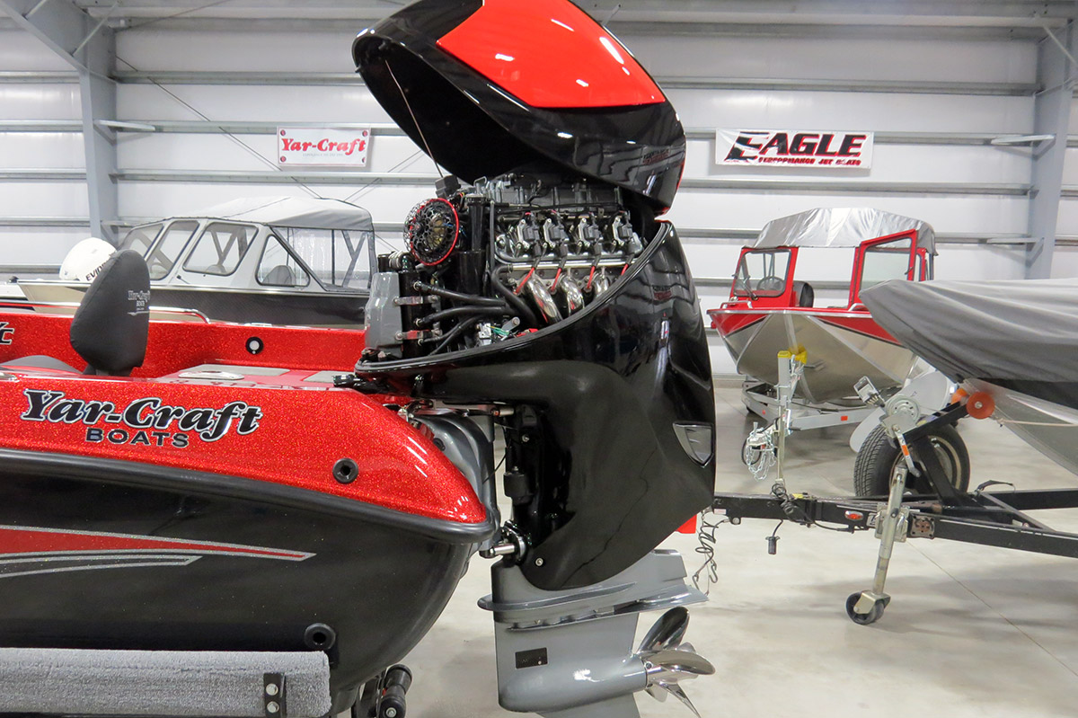 Exclusive Seven-Marine 557 Outboard Exposed